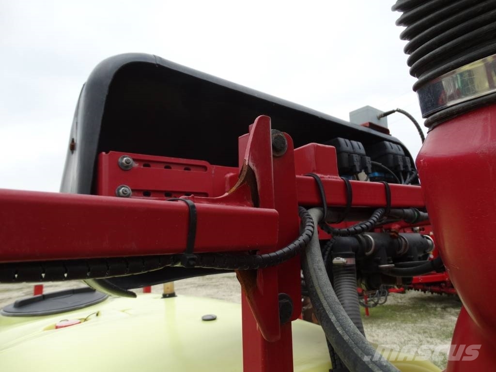 Hardi Zaturn Plus 2000 Прицепные опрыскиватели