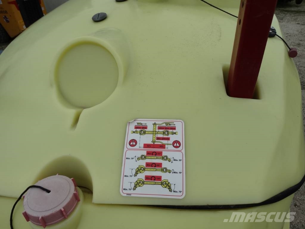 Hardi Zaturn Plus 2000 Прицепные опрыскиватели
