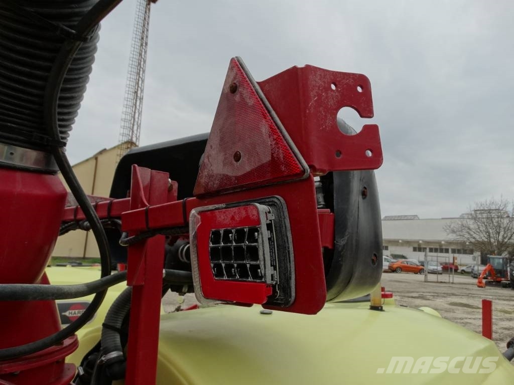 Hardi Zaturn Plus 2000 Прицепные опрыскиватели