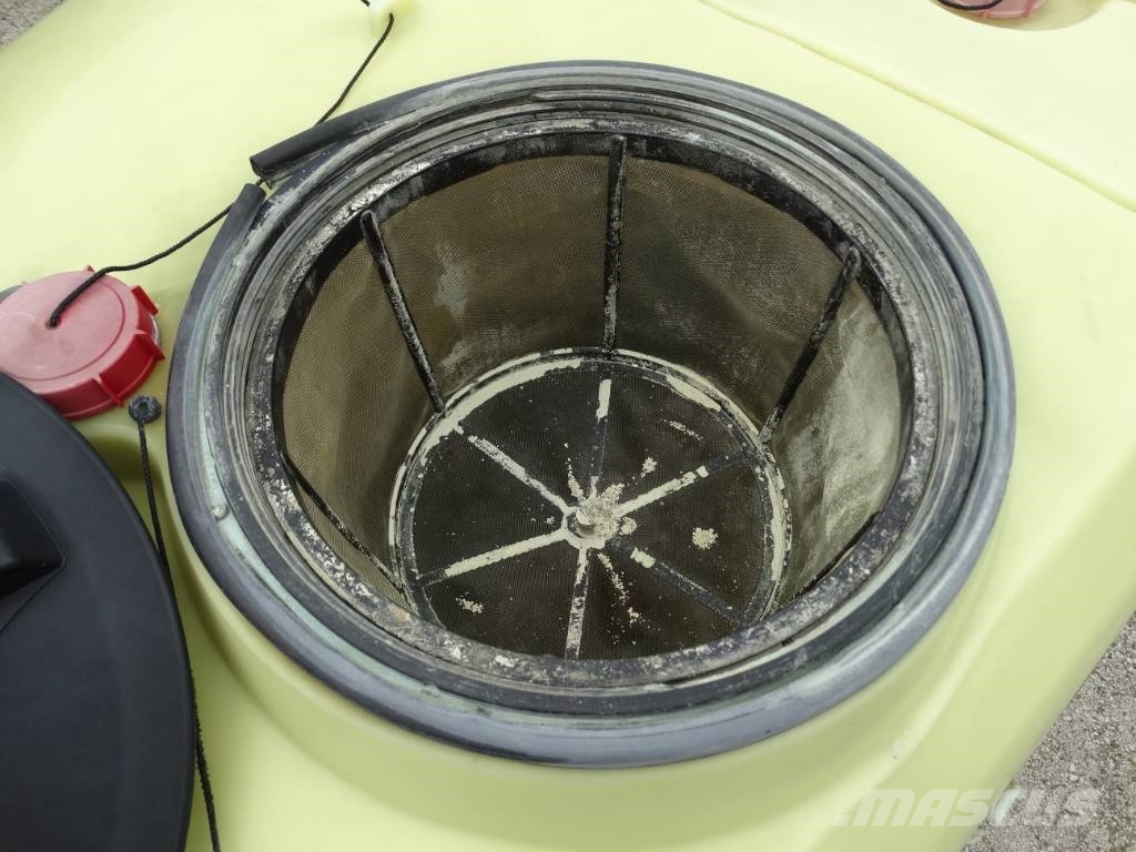 Hardi Zaturn Plus 2000 Прицепные опрыскиватели