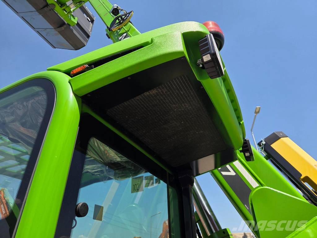 Merlo TF 35.7-140 Cargadoras de ruedas telescópicas