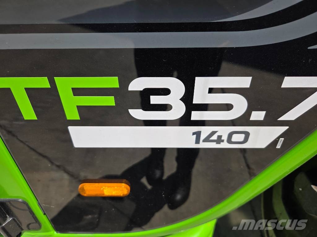 Merlo TF 35.7-140 Cargadoras de ruedas telescópicas