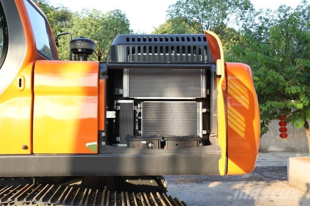 Develon DX205 Верижен екскаватор