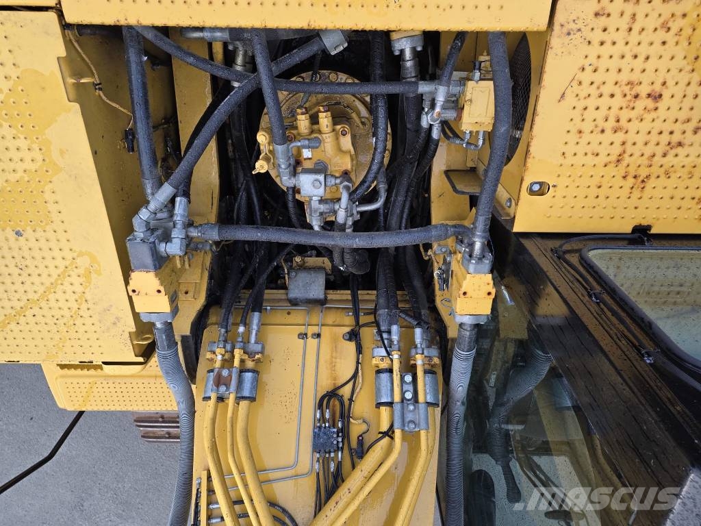 CAT 336 D Beltegraver