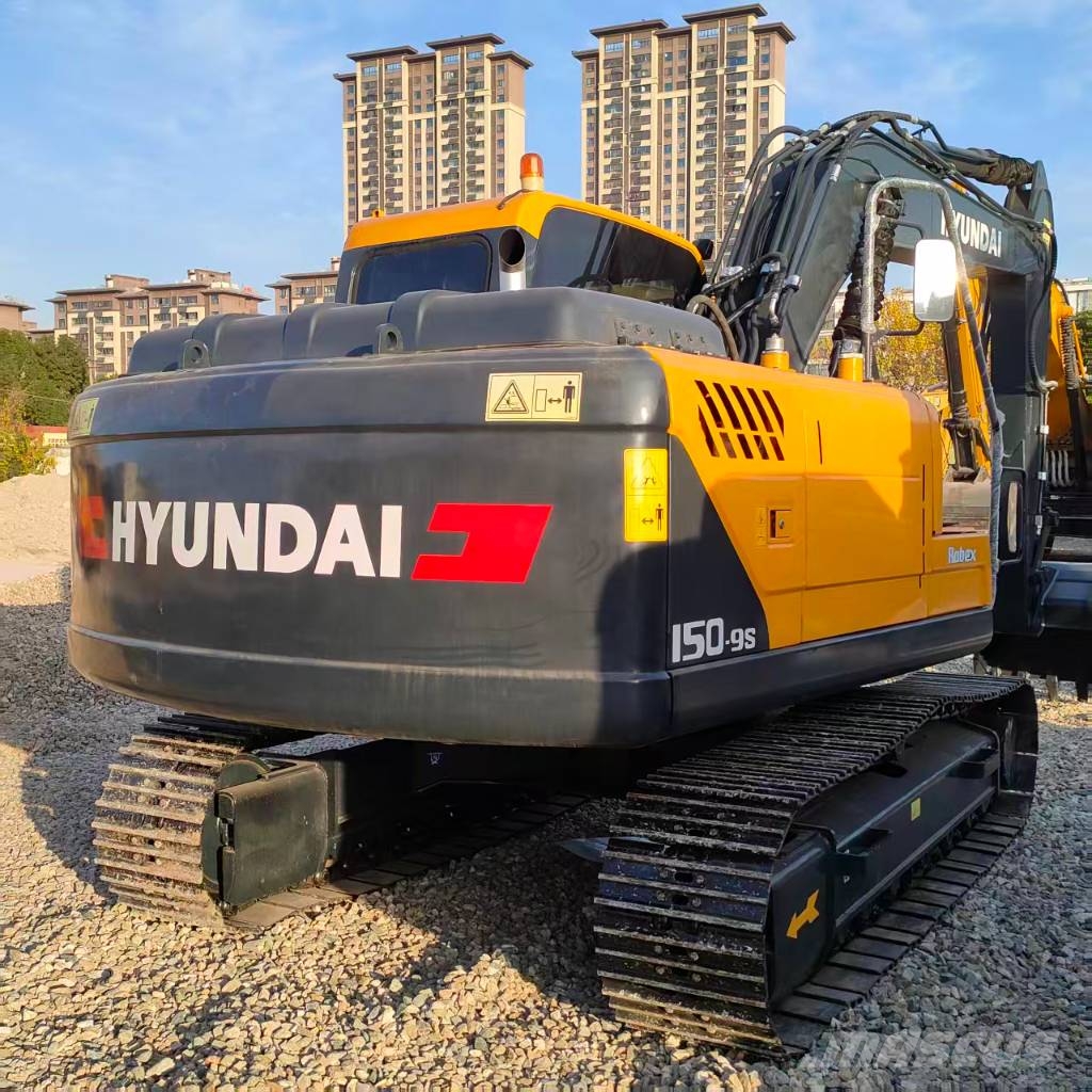 Hyundai R150-9S Midi bageri 7t – 12t