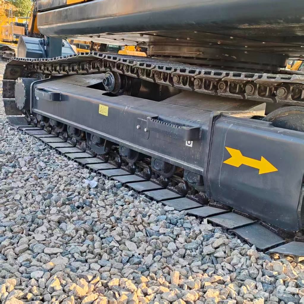 Hyundai R150-9S Midi bageri 7t – 12t