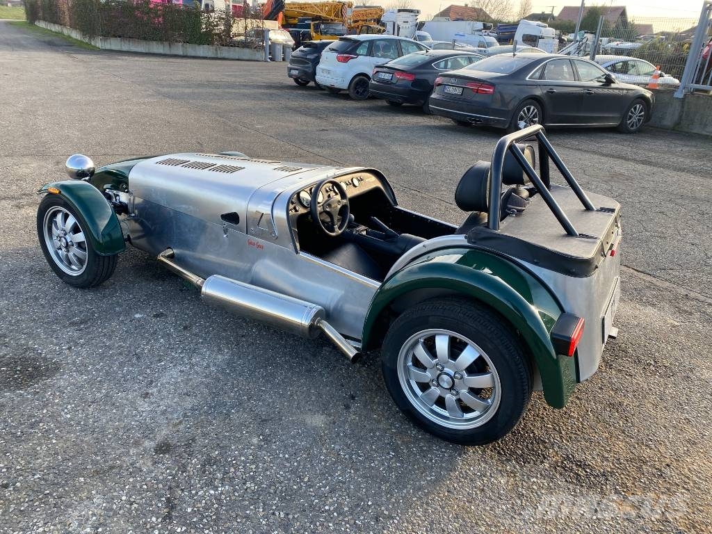 CATERHAM SEVEN 170 0.7- Turbo 84Ps endommagée Carros