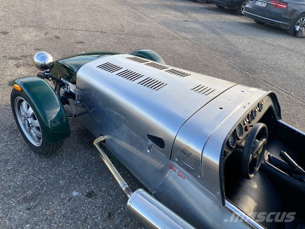 CATERHAM SEVEN 170 0.7- Turbo 84Ps endommagée Carros