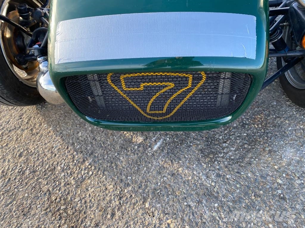 CATERHAM SEVEN 170 0.7- Turbo 84Ps endommagée Carros