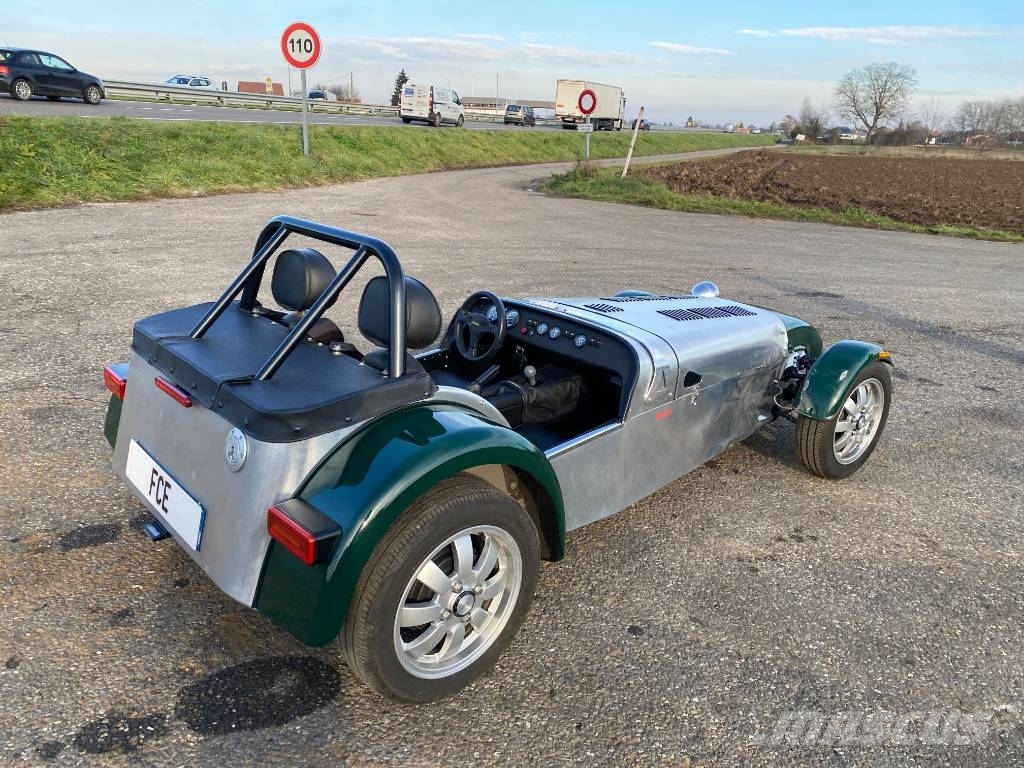 CATERHAM SEVEN 170 0.7- Turbo 84Ps endommagée Carros