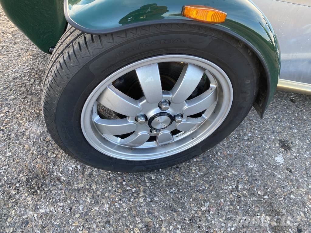 CATERHAM SEVEN 170 0.7- Turbo 84Ps endommagée Carros