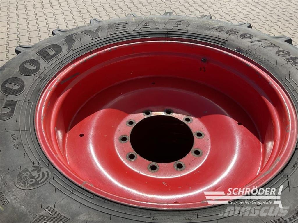 Fendt KOMPLETTRÄDER 2X 480/70R34 GOODYEAR الإطارات والعجلات والحافات