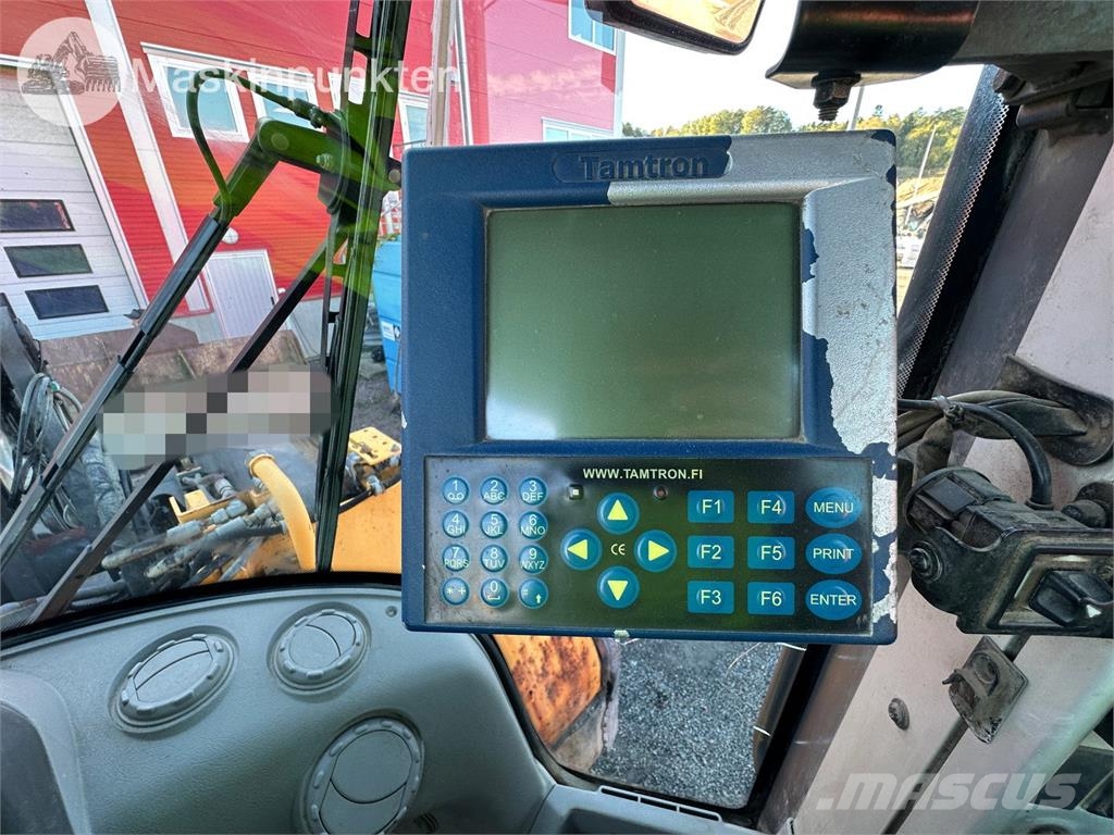 Volvo L220F Kolesni nakladalci