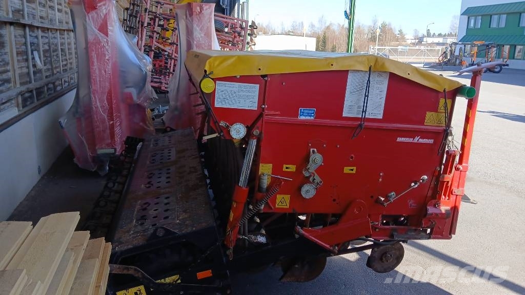 Junkkari 3000t hs+laitteella. مثاقيب مدمجة