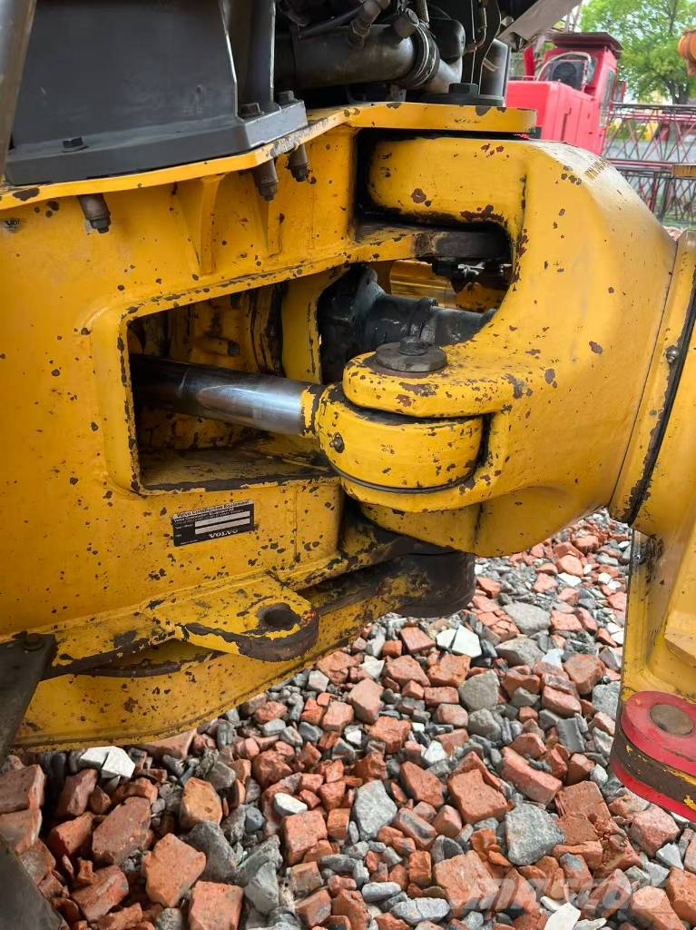 Volvo A40F Zglobni demperi