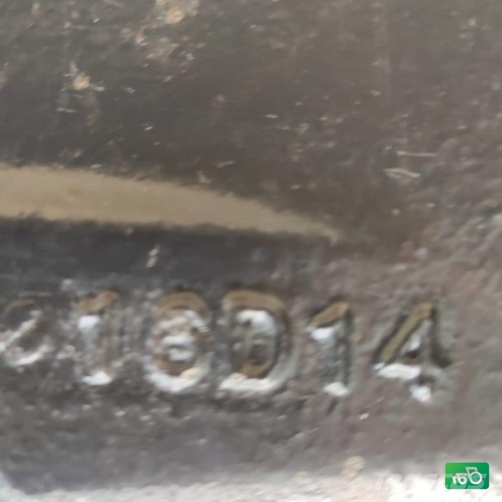 New Holland LM 7.42 Housing Front Axle 383700 Carraro CNH 4748 Teleskopické nakladače pro zemědělství