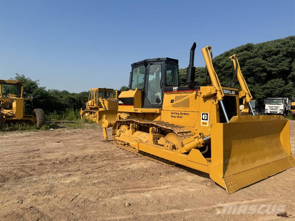 CAT D7G Buldožerji goseničarji
