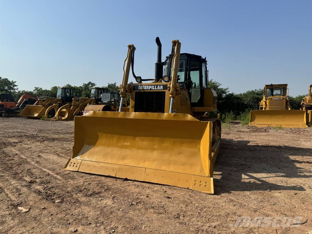 CAT D7G Buldožerji goseničarji