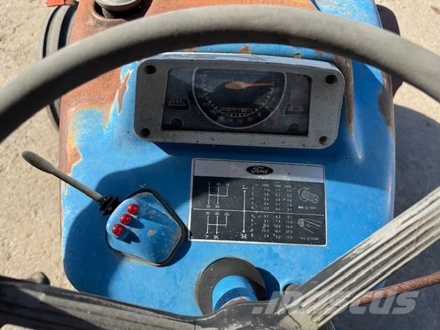 Ford 4000 Traktorid