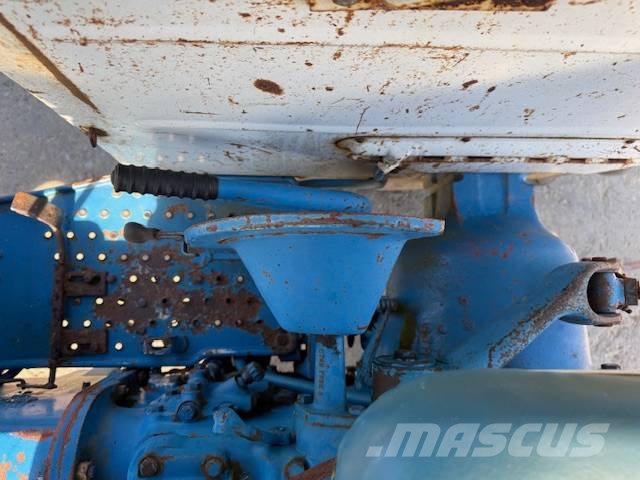 Ford 4000 Traktorid