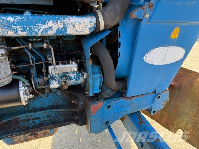 Ford 4000 Traktorid