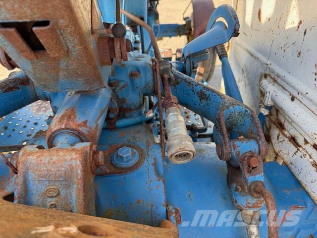 Ford 4000 Traktorid