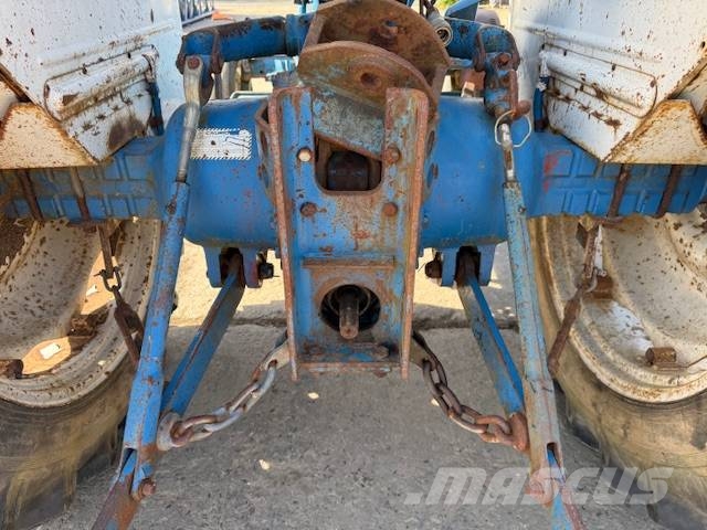 Ford 4000 Traktorid