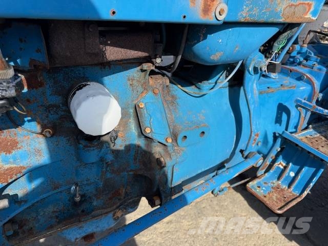 Ford 4000 Traktorid