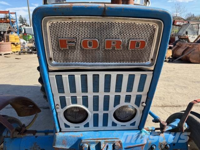 Ford 4000 Traktorid