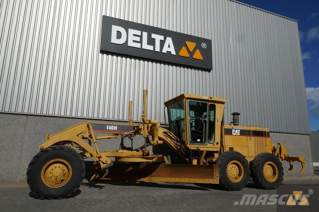 CAT 140H Graders