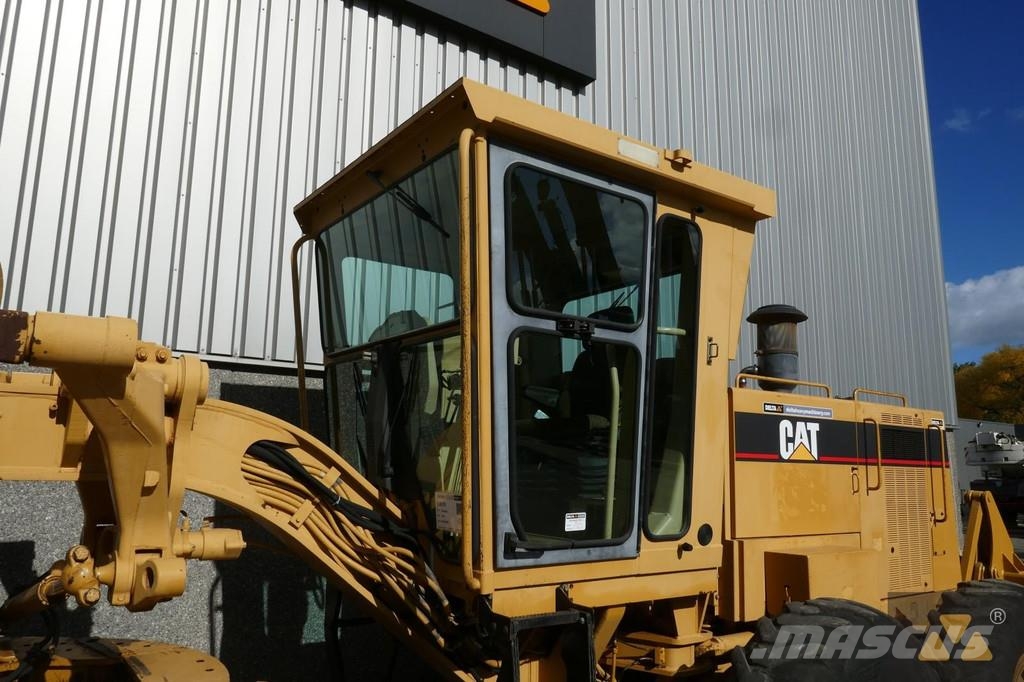 CAT 140H Graders
