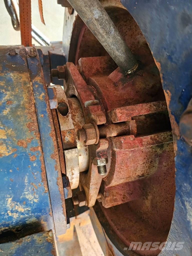 Scania Degra 12/10'' (300/250 mm) Земснаряди