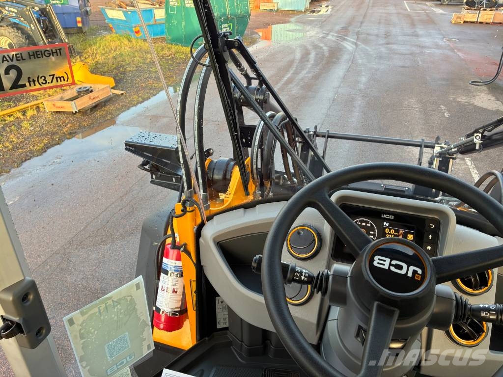 JCB 411 Wheel loaders