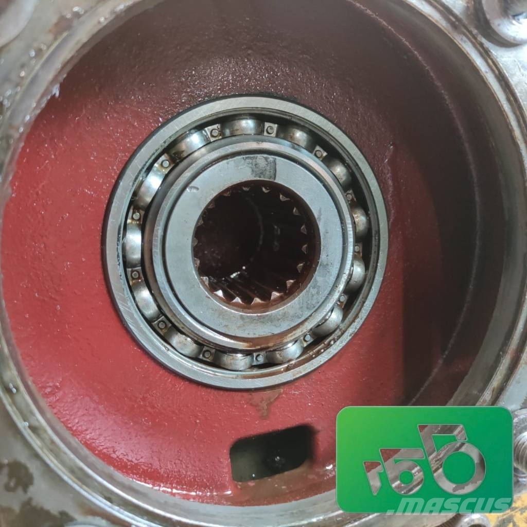 Carraro TB172 Cat 906 Differential 32x11 Gearbox CAT 249-4796 Podvozje in vzmetenje