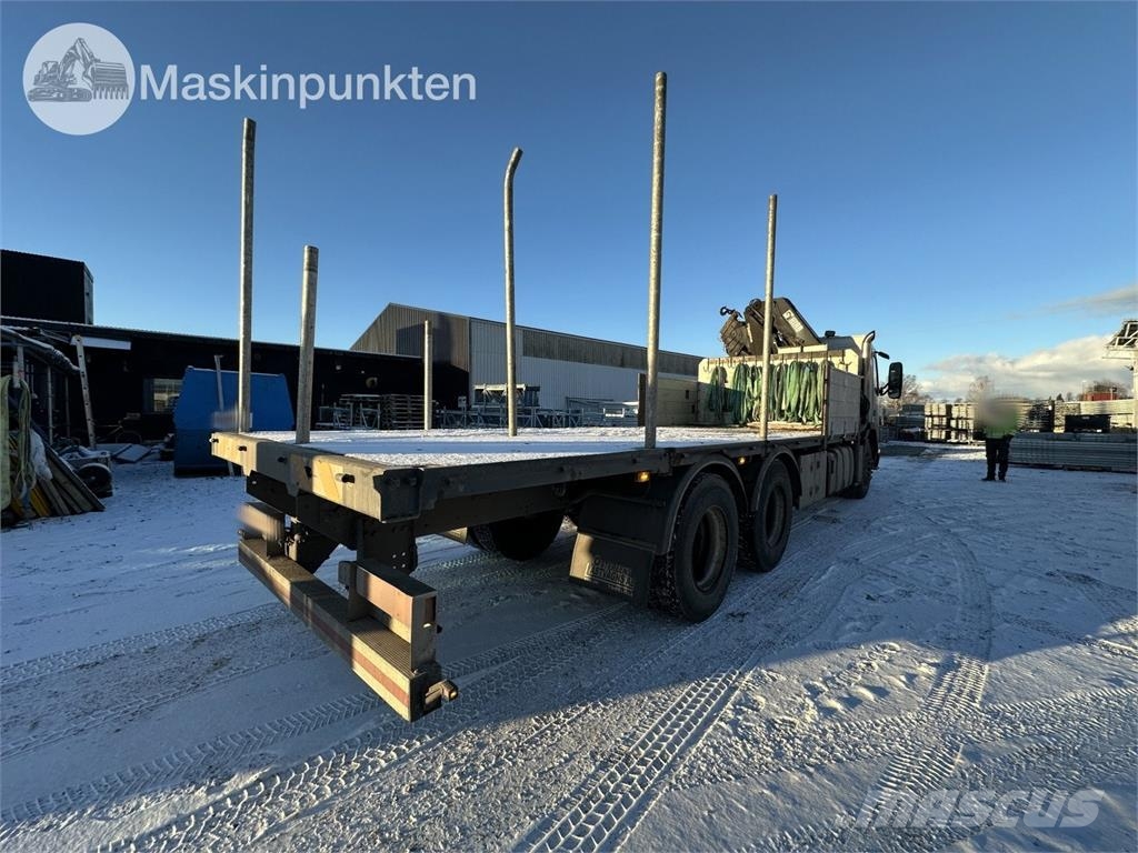 Volvo FM7 6X2 JMN شاحنات الرافعات