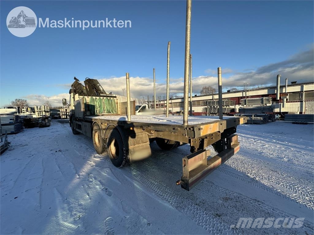 Volvo FM7 6X2 JMN شاحنات الرافعات