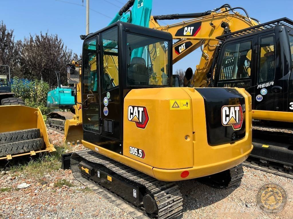CAT 305 履带挖掘机
