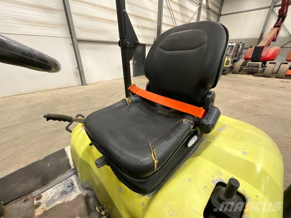 Neuson 2001 Mini Dumpers