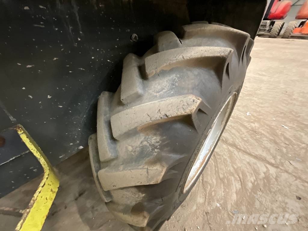 Neuson 2001 Mini Dumpers