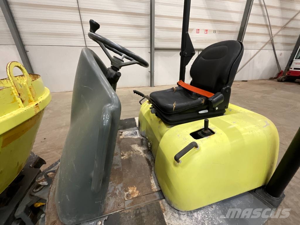 Neuson 2001 Mini Dumpers