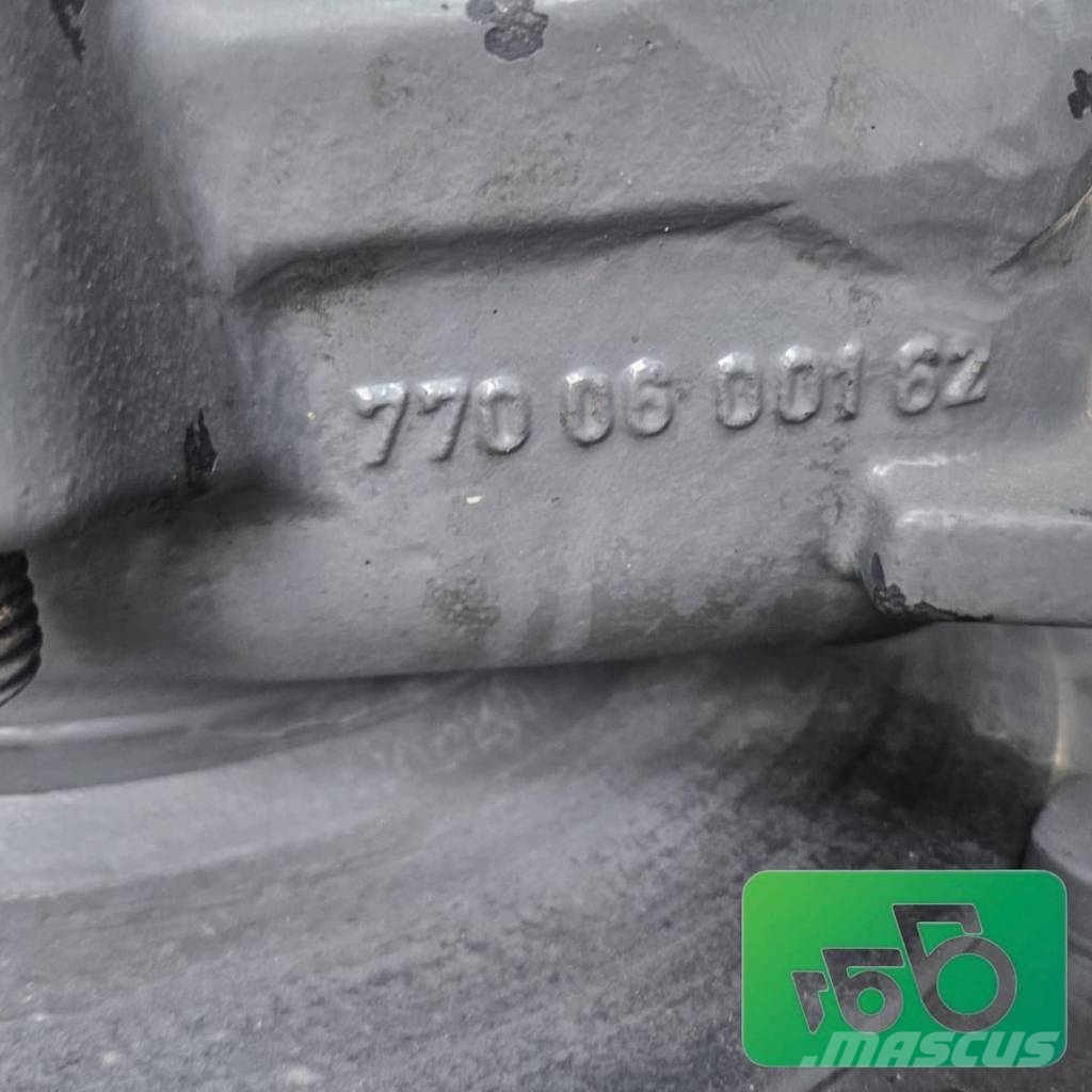 Fendt 930 Vario Steering Knuckle Reduction gear, hub, reducer 77000600162 传动装置