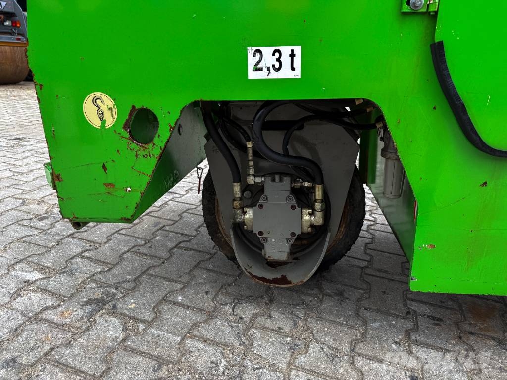 Wirtgen W350 Asphaltfräse 32 kW 3-Rad Kylmäasfalttikoneet