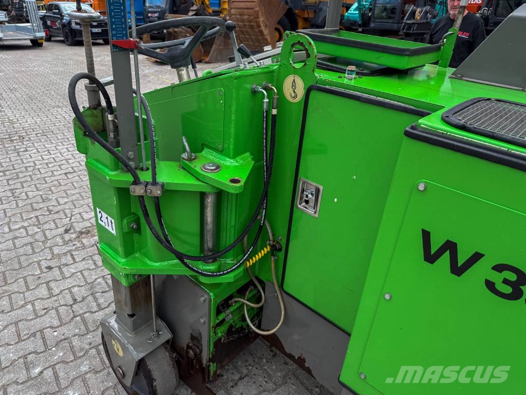 Wirtgen W350 Asphaltfräse 32 kW 3-Rad Kylmäasfalttikoneet