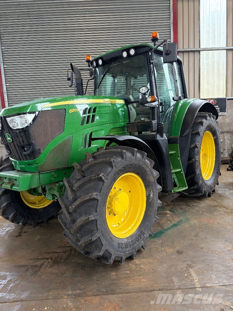 John Deere 6150 M Traktori