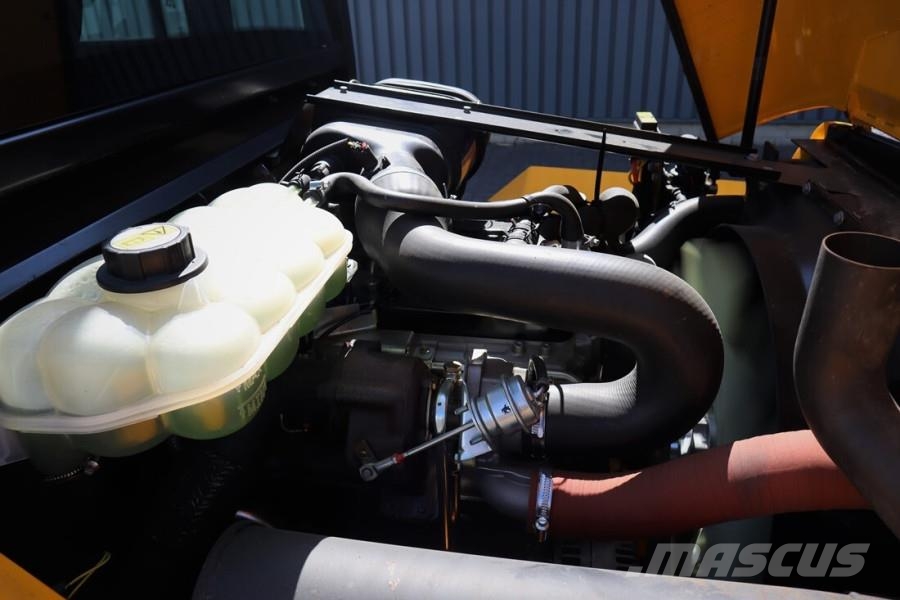 JCB 940-4 T4 Valid inspection, Diesel, 4x4 Drive, 3700 Empilhadores todo-terreno