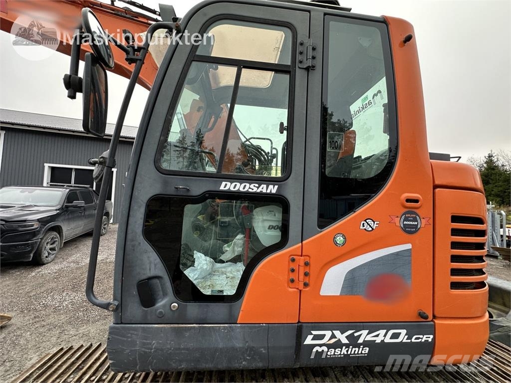 Doosan DX 140 LCR-5 Excavadoras sobre orugas