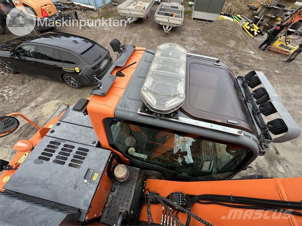 Doosan DX 140 LCR-5 Excavadoras sobre orugas