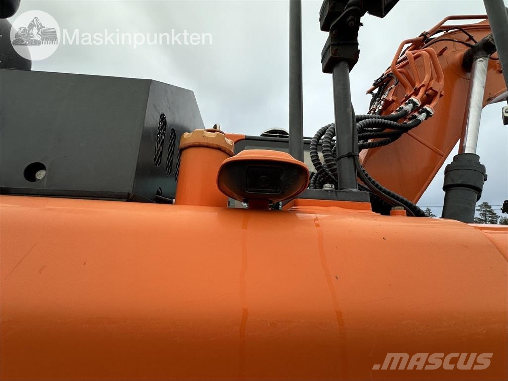 Doosan DX 140 LCR-5 Excavadoras sobre orugas