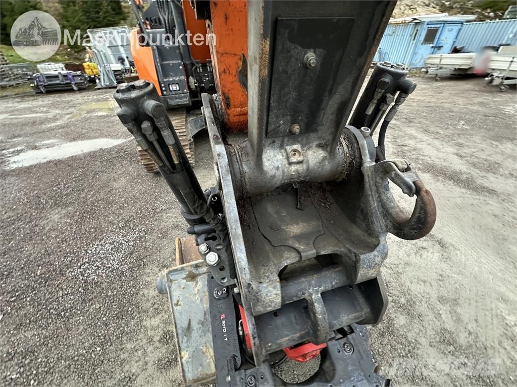 Doosan DX 140 LCR-5 Excavadoras sobre orugas
