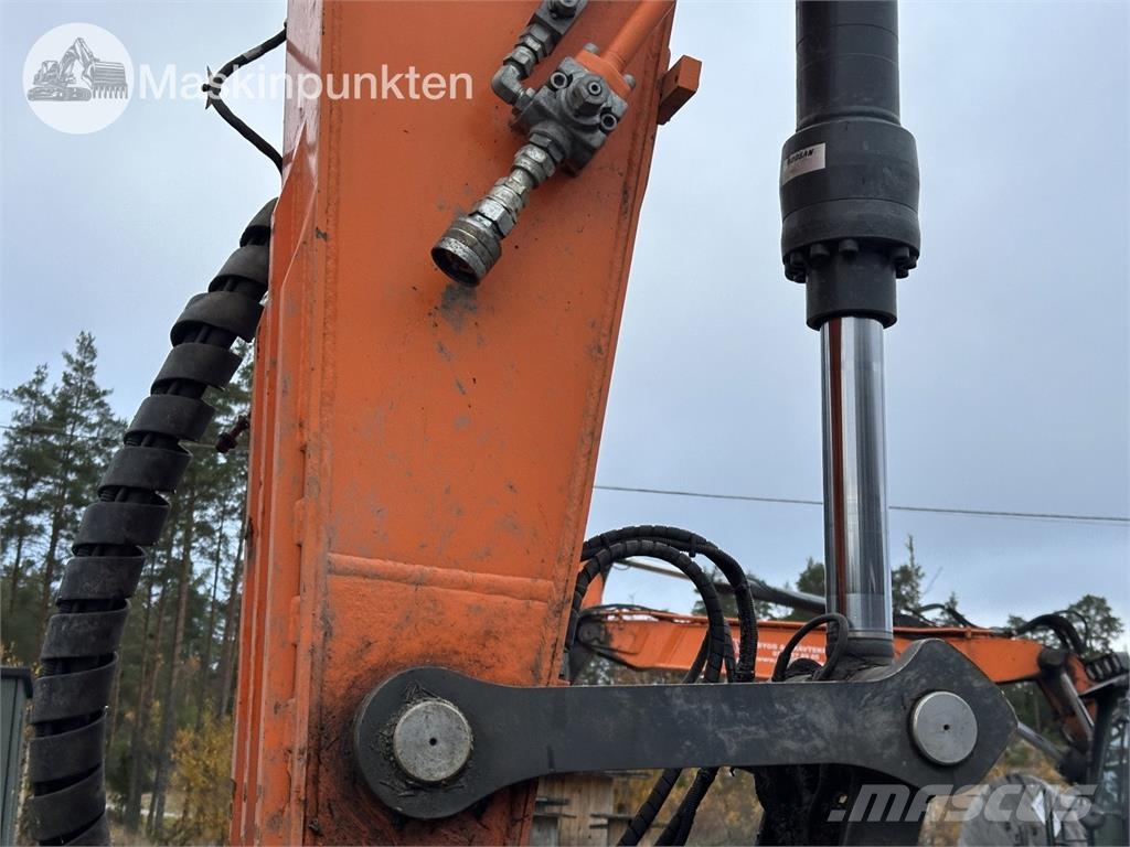 Doosan DX 140 LCR-5 Excavadoras sobre orugas